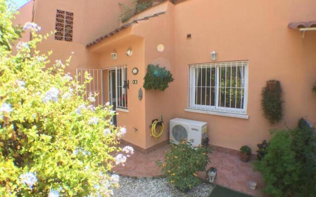 2236-Lovely groundfloor with pool view