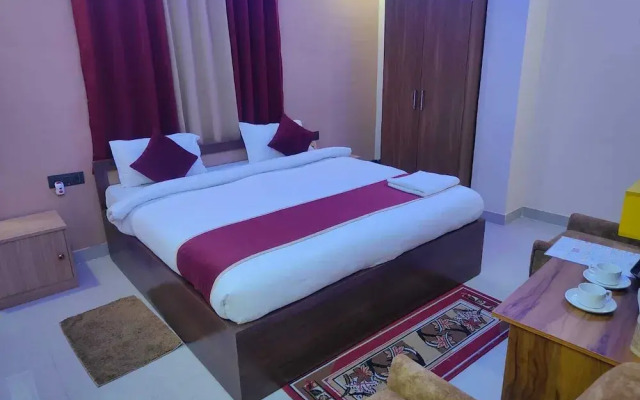 Pavitram Hotel & Banquet