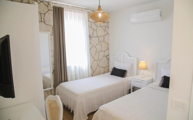 Alacati Balbadem Otel ( +13 ADULT ONLY)