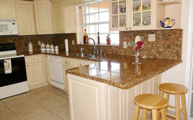 Pet-friendly Waterfront With Pool and Steps to Beach