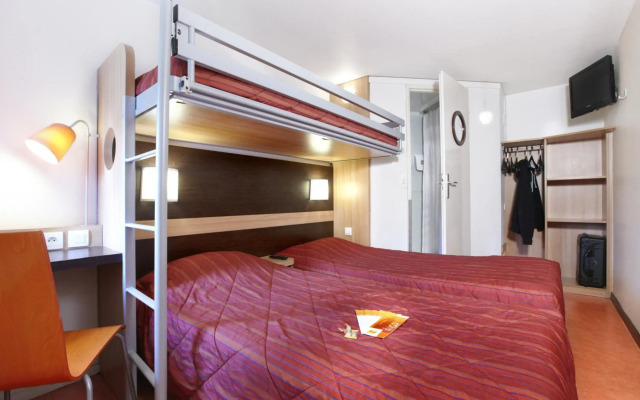 Premiere Classe Bourges (6 kms du centre-ville)