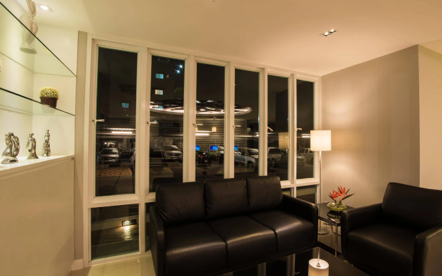 Napatra Hotel
