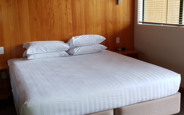 Waitomo Lodge Motel – Guest Rooms – Te Kuiti