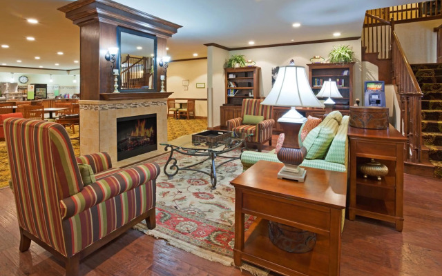 Country Inn & Suites by Radisson, Minot, ND