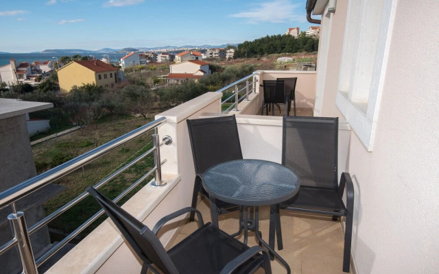 San Marian Apt 3c