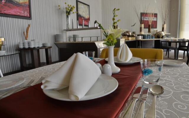 Sunday Business Avenue Formerly Rand Hotel