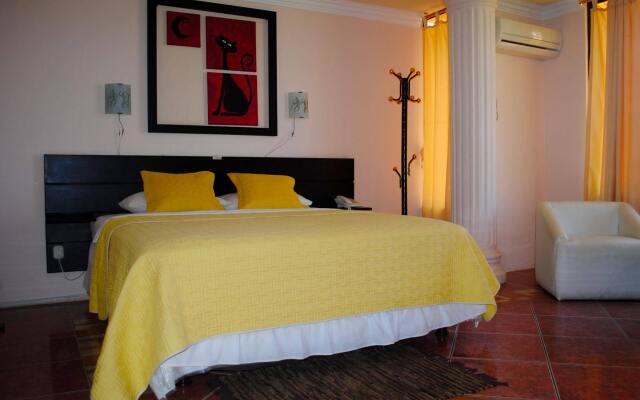 Hostal Antares