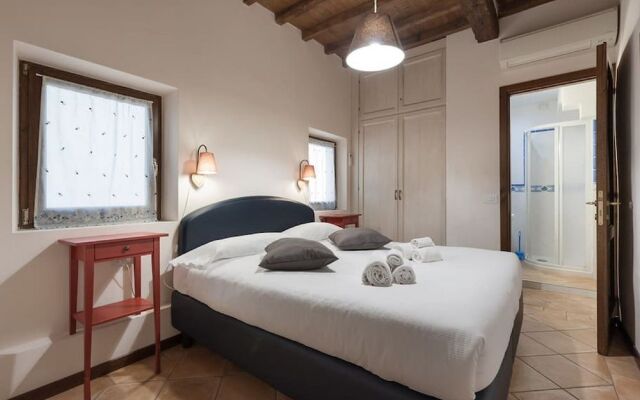 Short-let Florence apartment 3 bedrooms Mercato Centrale