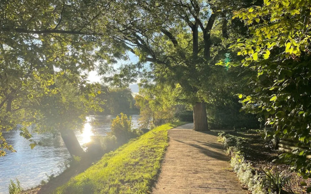 Paris-Disney 2 chambres confort & jardin