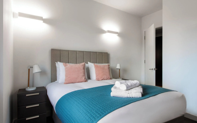 Abbott House by Viridian Apartments