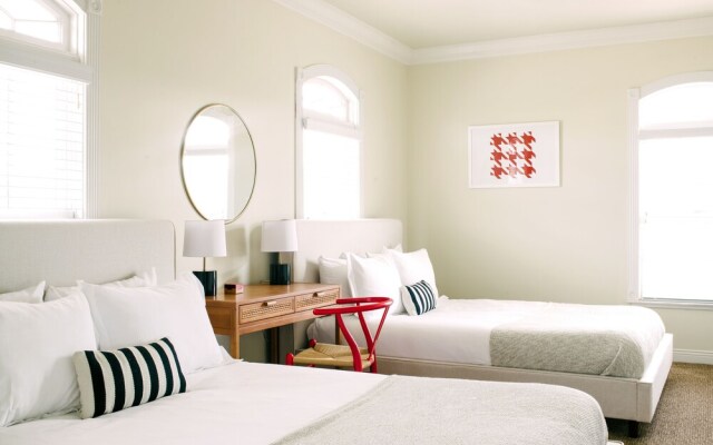 Warhol by AvantStay | Estate w/ Wine Cty Views | Sleeps 28!