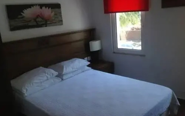 Michelle's Suites