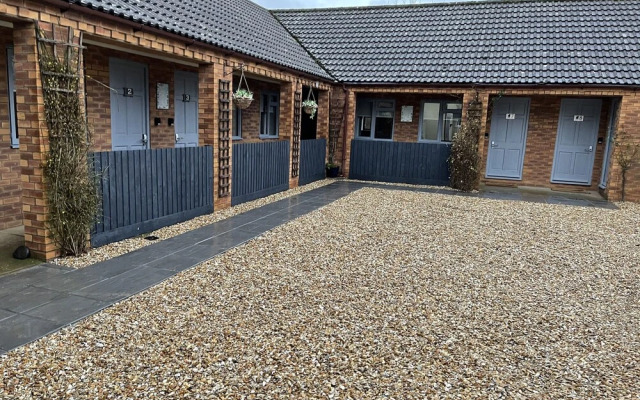 Village Limits Bed & Breakfast Accommodation