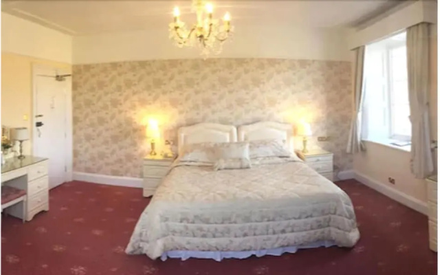 Haddon House Hotel