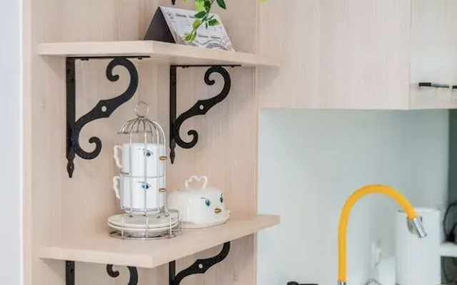 Minimal Chic Retreat Suite