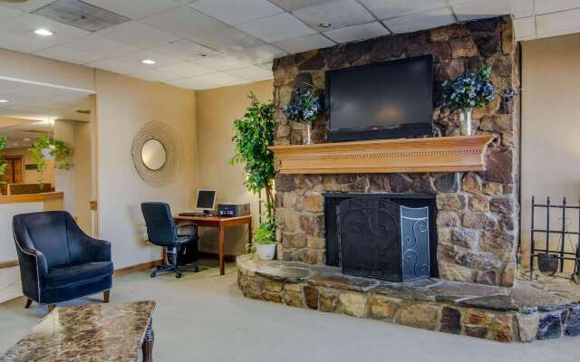 Quality Hotel and Conference Center Bluefield