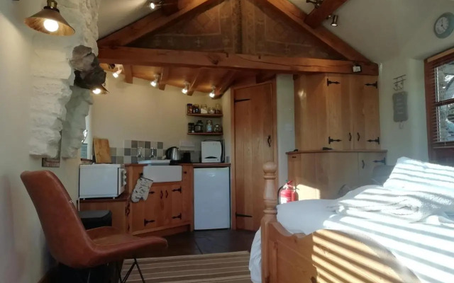 Oak Frame Studio