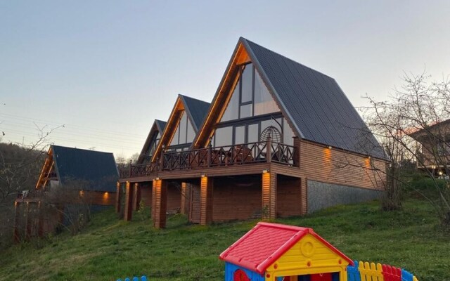 Si̇fla Bungalov & Resturant