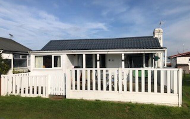 Seabirds - 3 bed chalet, dog friendly, Bridlington