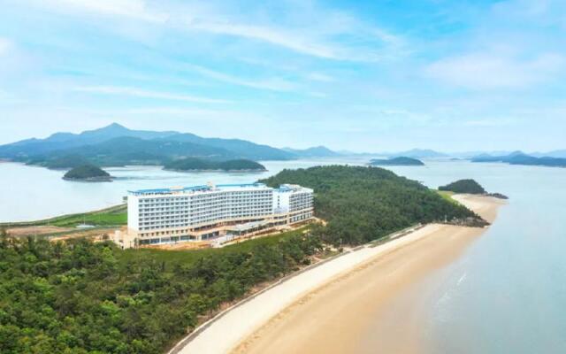 Ramada Plaza by Wyndham Jaeun