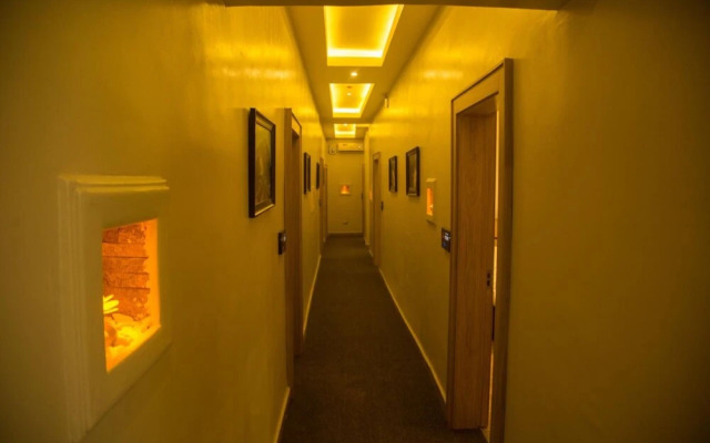 Moz 1 Executive Guest House