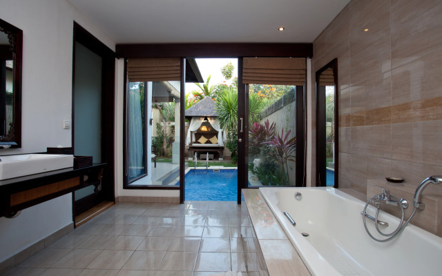 Aldeoz Grand Kancana Villa Bali