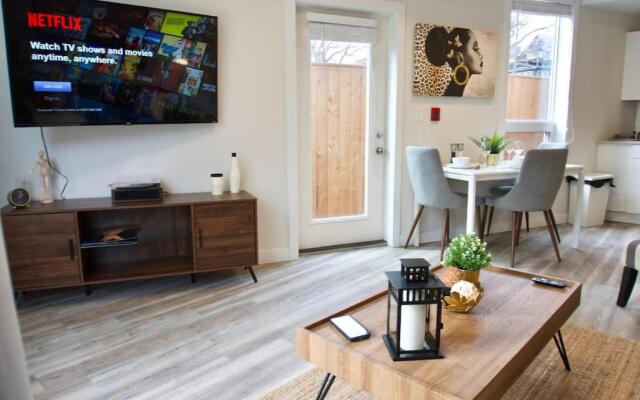 Premium Modern Condo Top Location 2Bed