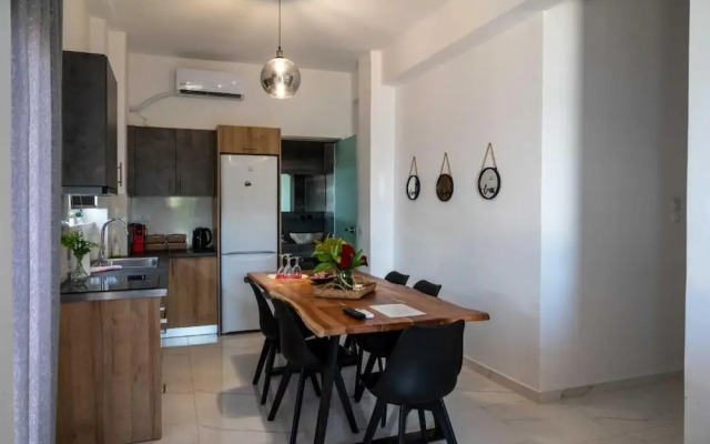 Finikas Suites & Apartments by Airstay