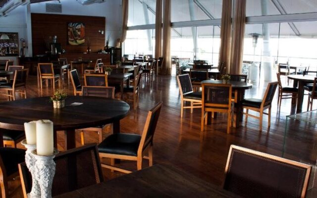 Parador Estaleiro Hotel