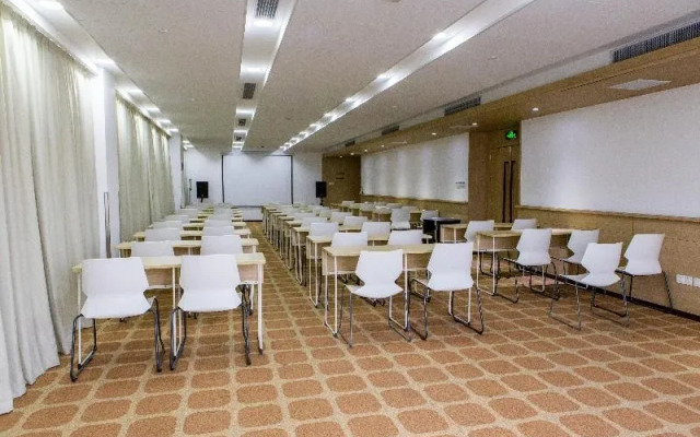 Hanting Hotel Shanghai Songjiang Sheshan Store