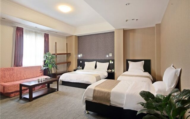Ramada Encore by Wyndham Qingdao Shinan
