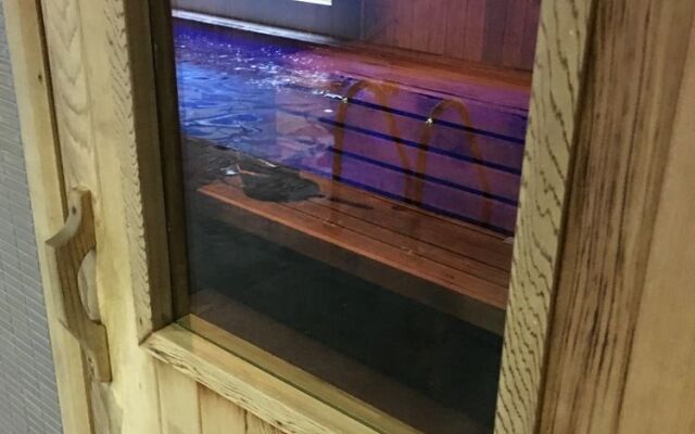 Luxury In The Sky On Hindmarsh Square