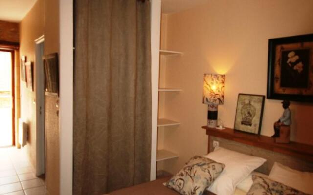 Maison dHôtes Aux Bories de Marquay