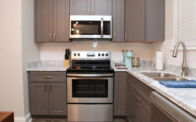 Stunning New Home Mins to Frenchquarter & Downtown