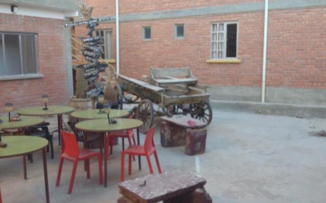 Tonito Hotel