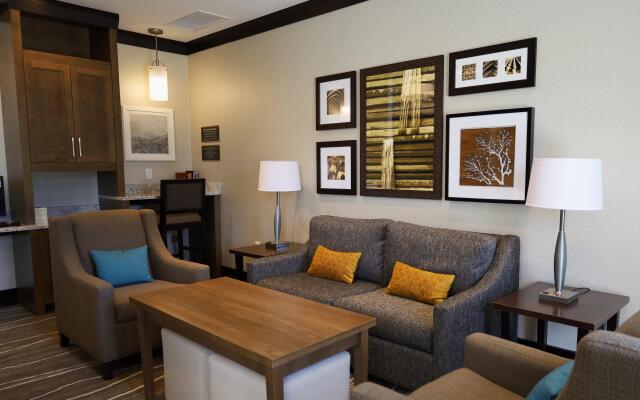 Staybridge Suites Waterloo - St. Jacobs Area, an IHG Hotel