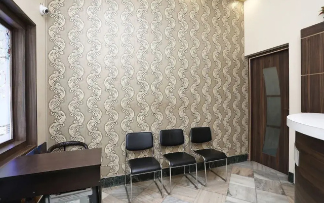 Hotel Sai Palace By OYO Rooms