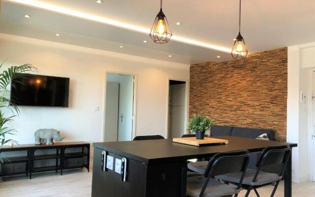 Confort et Décoration Soignée à Carqueiranne