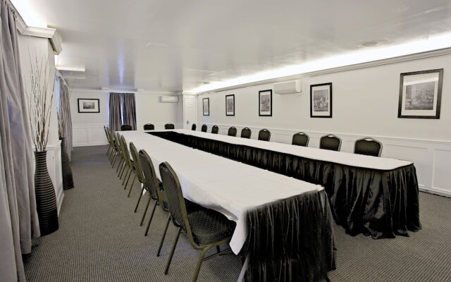 Shadyside Inn All Suites Hotel