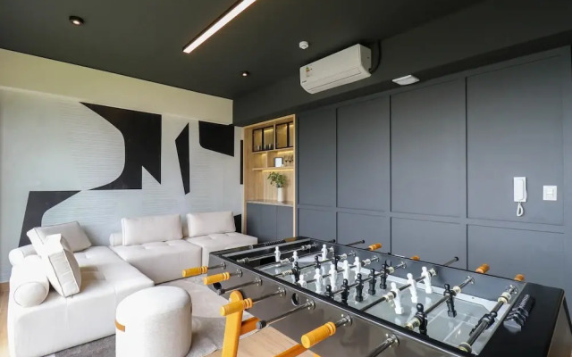 w Extraordinary 2BR With Balcony in Miraflores