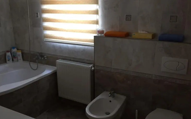 Belle Casa 22
