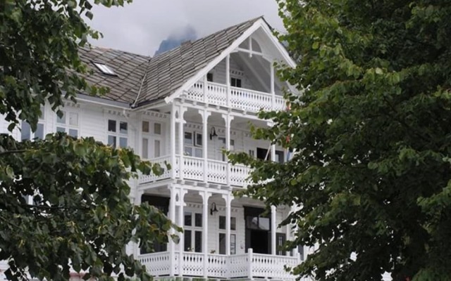 Rosendal Turisthotell
