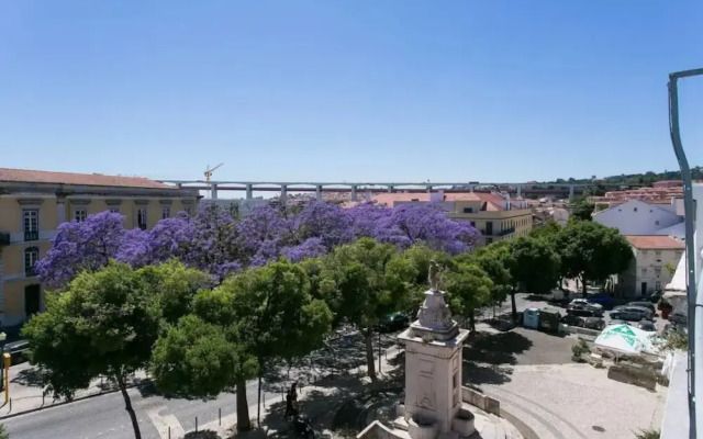 Photographers Attic w Stunning View in Alcântara