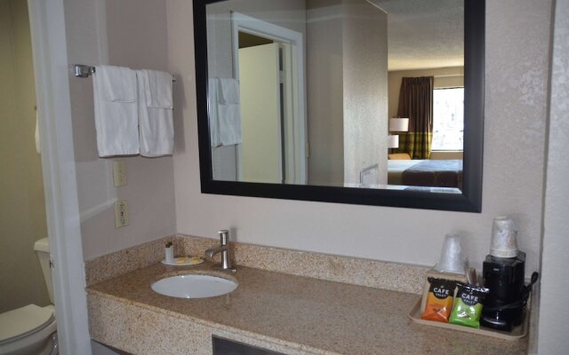 Super 8 Fredericksburg