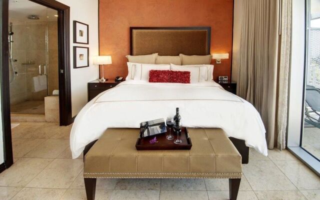 Apartment At De Soleil Hotel On Ocean Drive