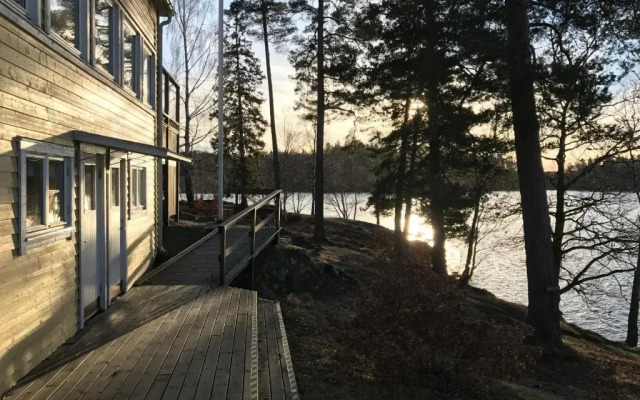 Vårhaga Vandrarhem
