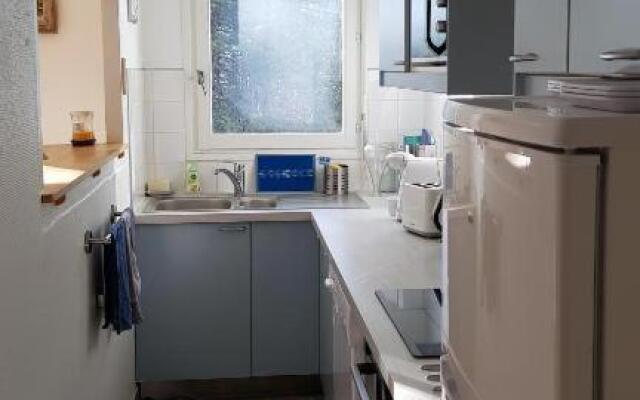 Grand appartement traversant 3 ch hyper-centre+Parking privé.