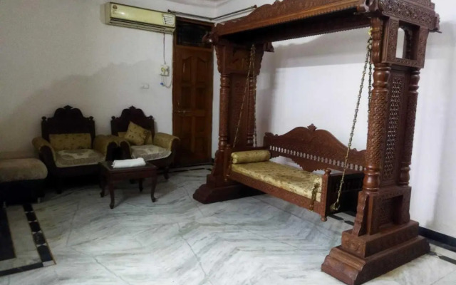 Spot On 702249 Shakti Homestay