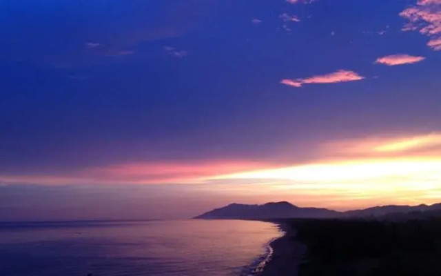Sea and Sky