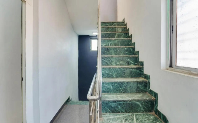 Hotel Chandra by OYO Rooms